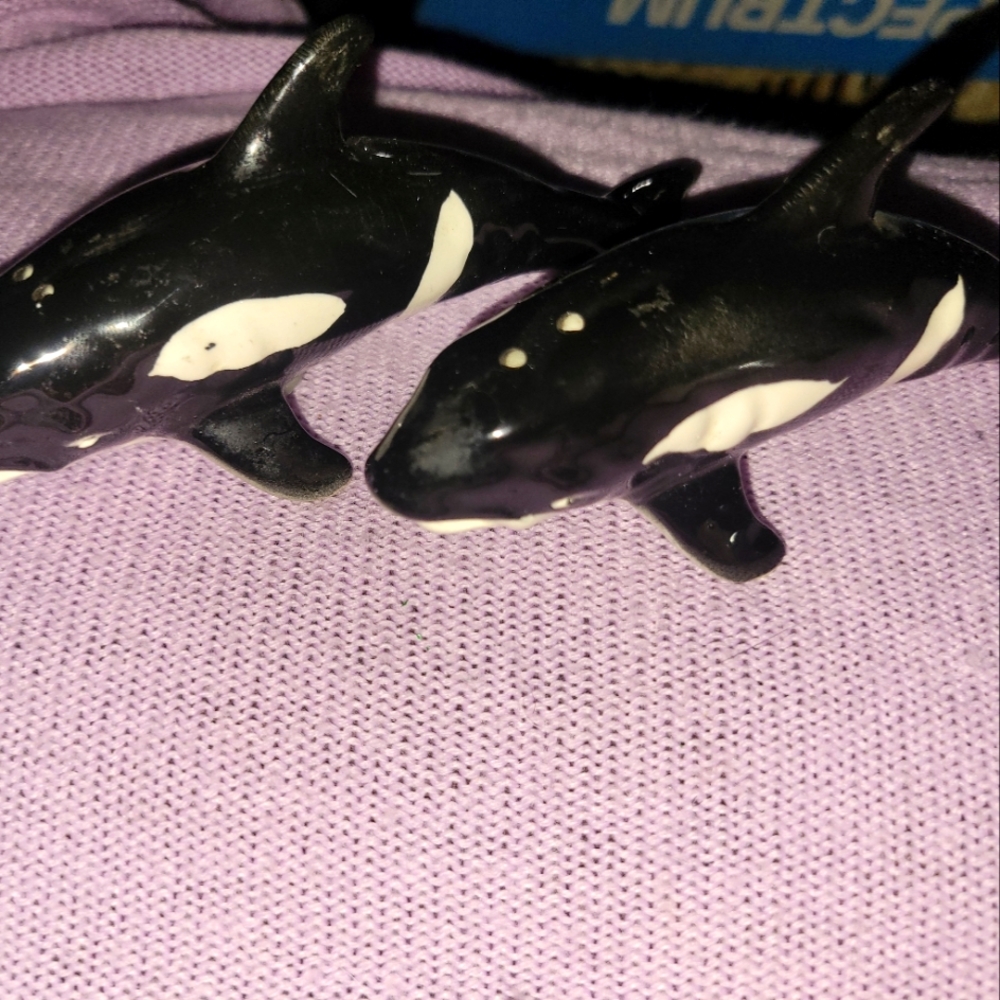 Vintage killer whale salt and pepper shakers. These are black and white.